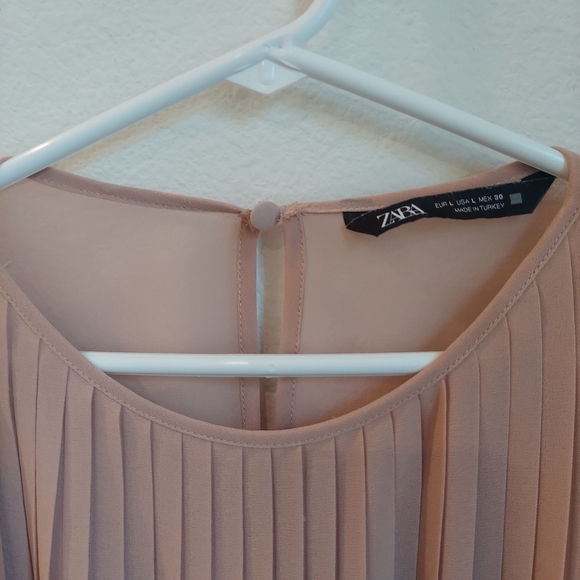 Zara Ruffled Pink Blouse - Picture 3 of 10